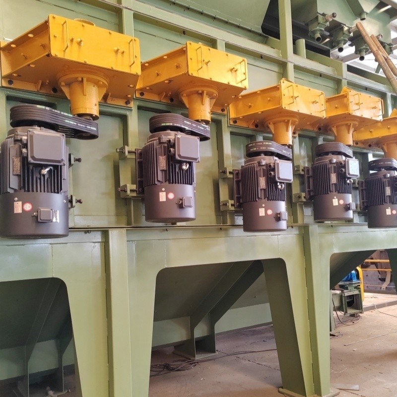 Машины для раздувания проволоки на высоте 12,5*5,5*64 м